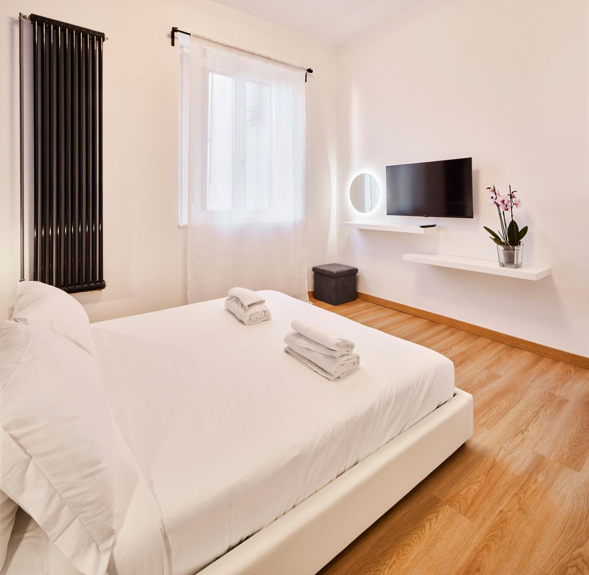 Duomo Charme Apartment Милан Экстерьер фото